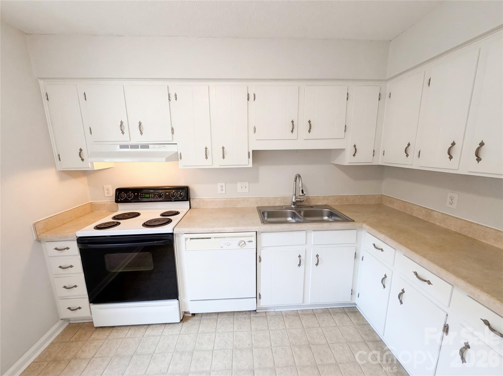 Candlewood - Residential