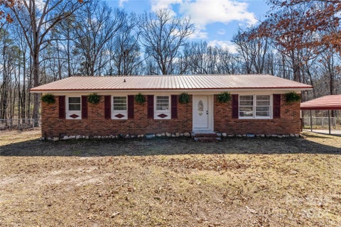 Photo for 1267 Oak Hill Road
