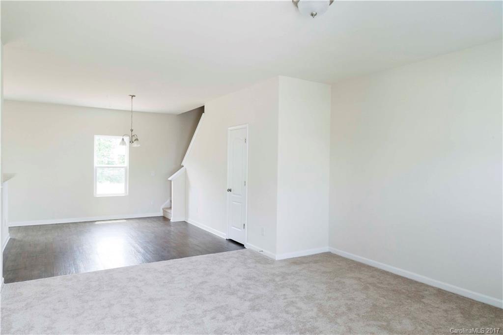 Woodside at Mountain View - Residential