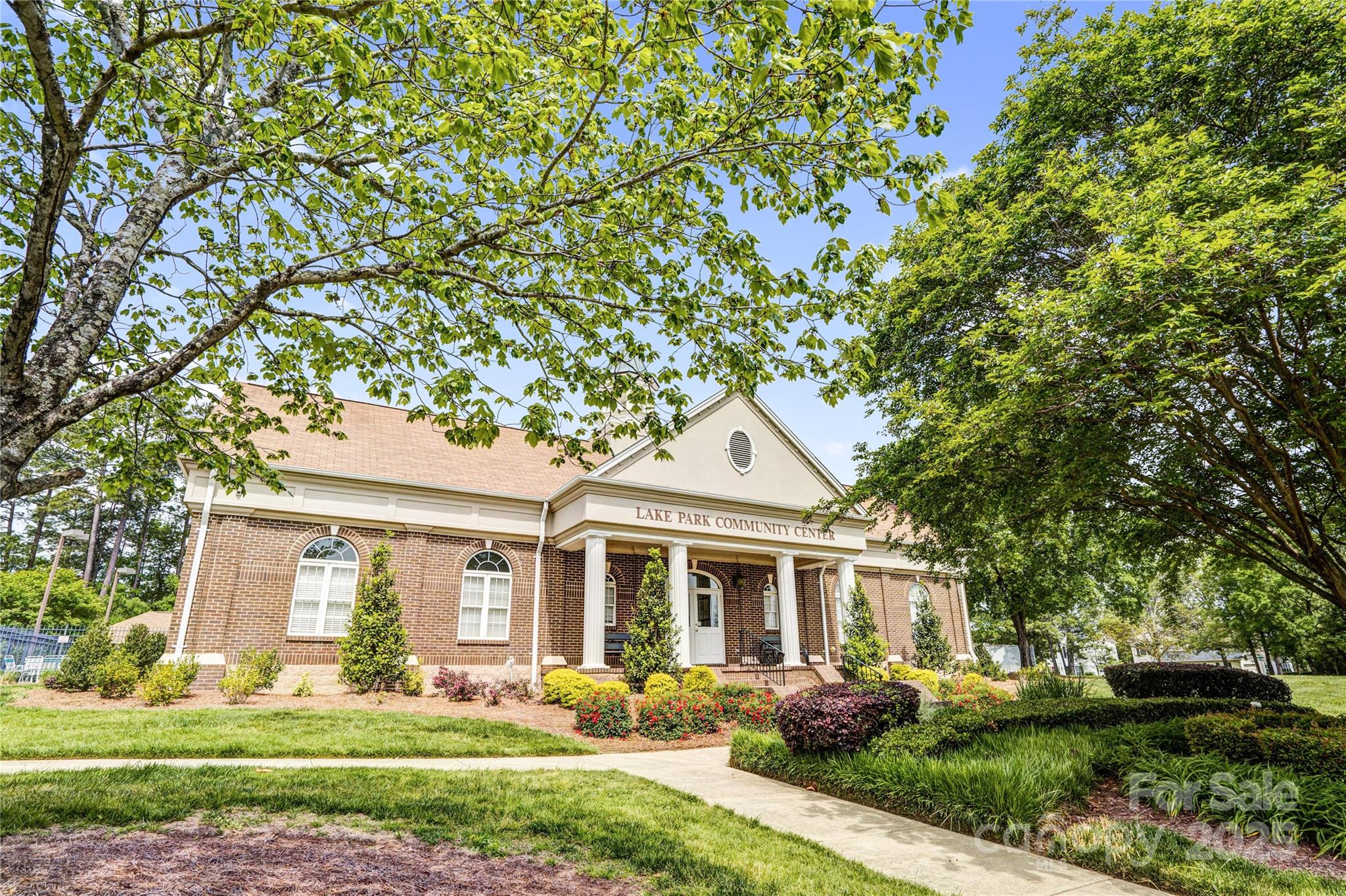 Lake Park - Residential