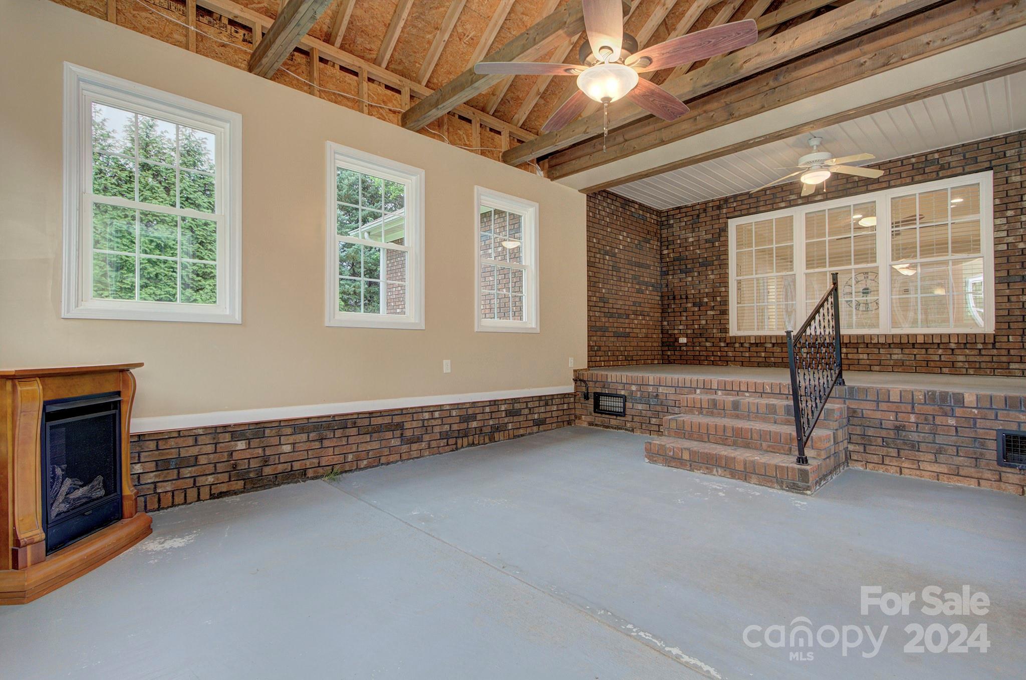 Flying Eagle Estates - Residential