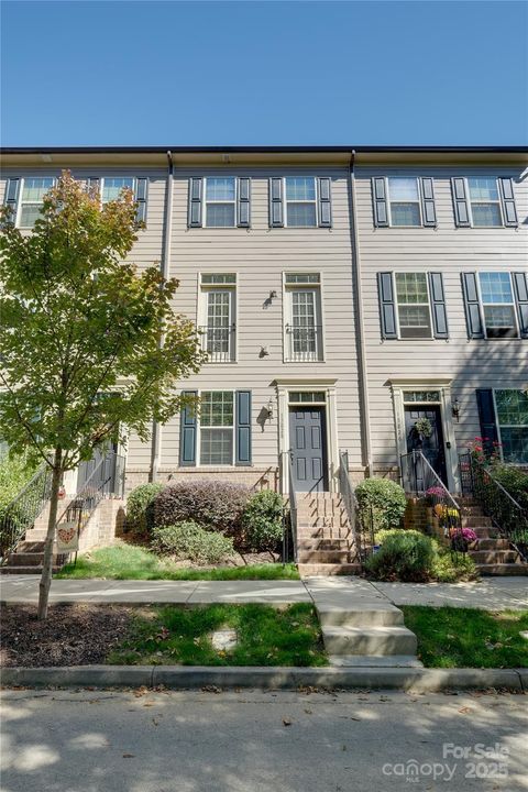 Photo of 13828 Winmau Lane, Huntersville, NC 28078 (MLS # 4318701)