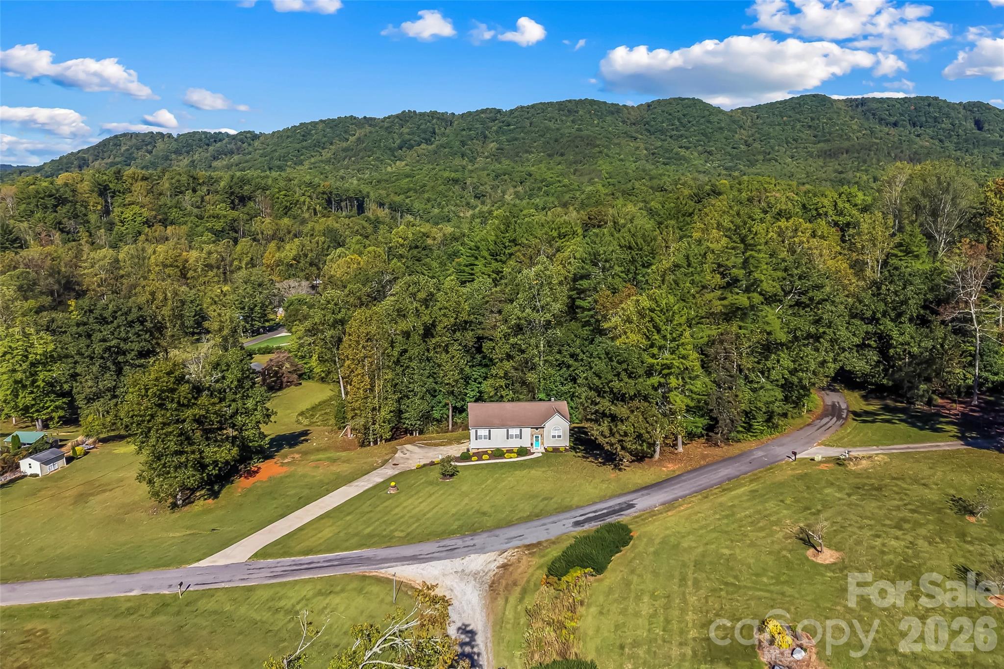 3105 Lyndhurst Drive