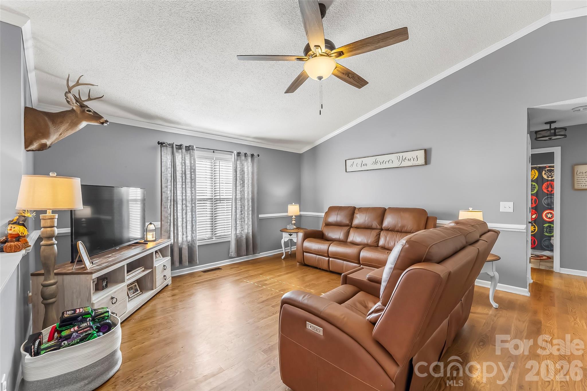 3105 Lyndhurst Drive