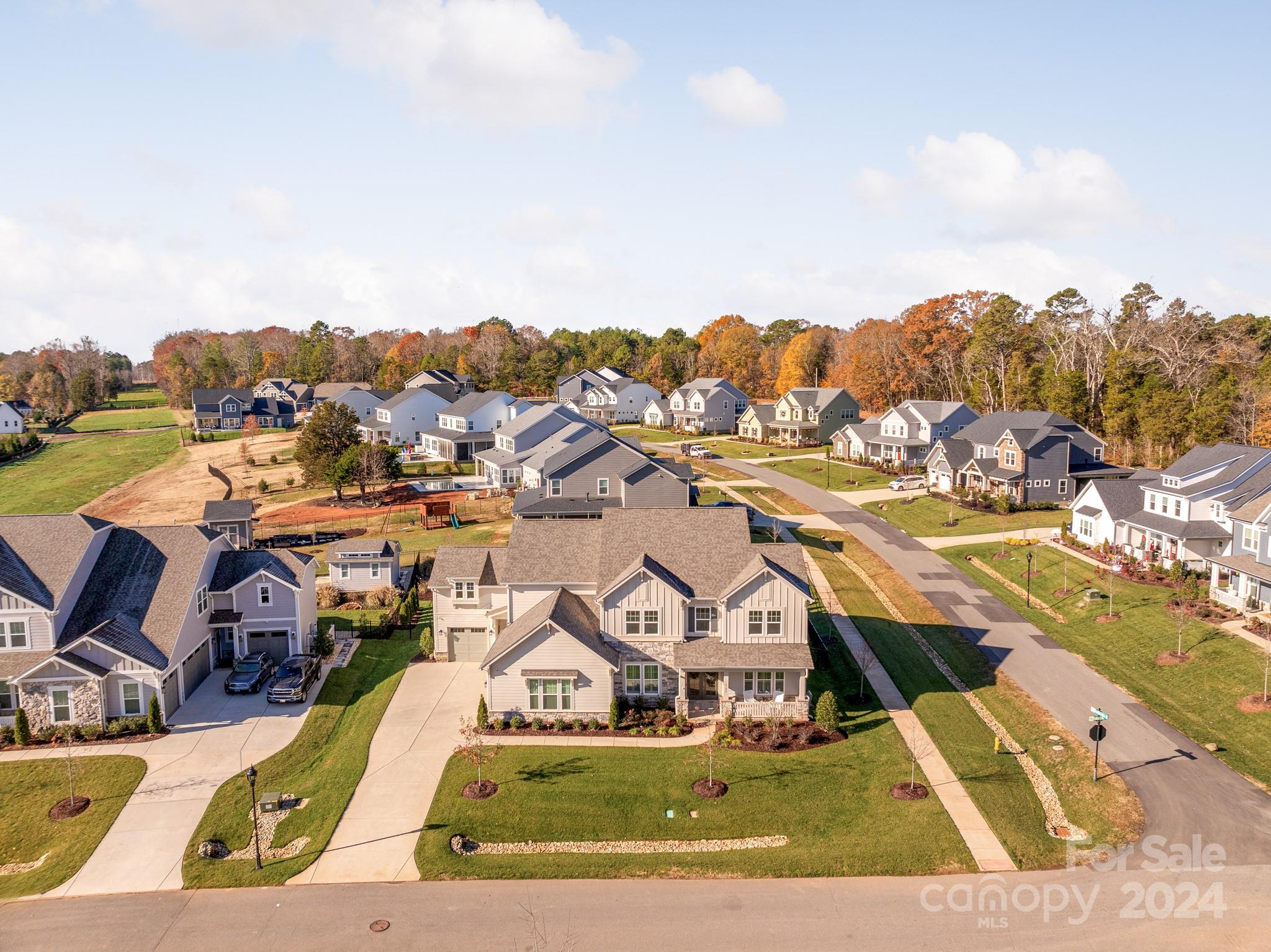 Hollins Grove - Residential