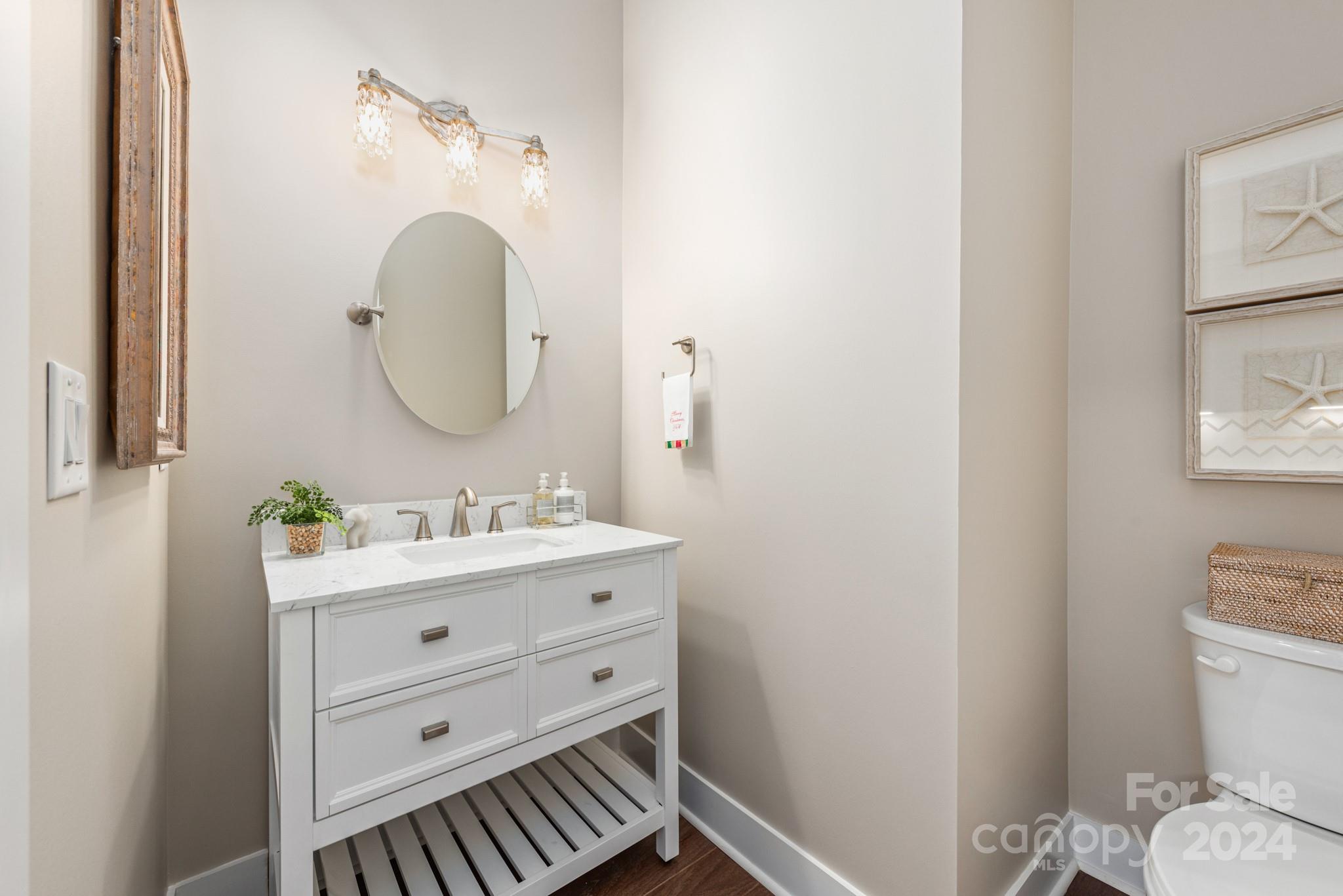 Hollins Grove - Residential