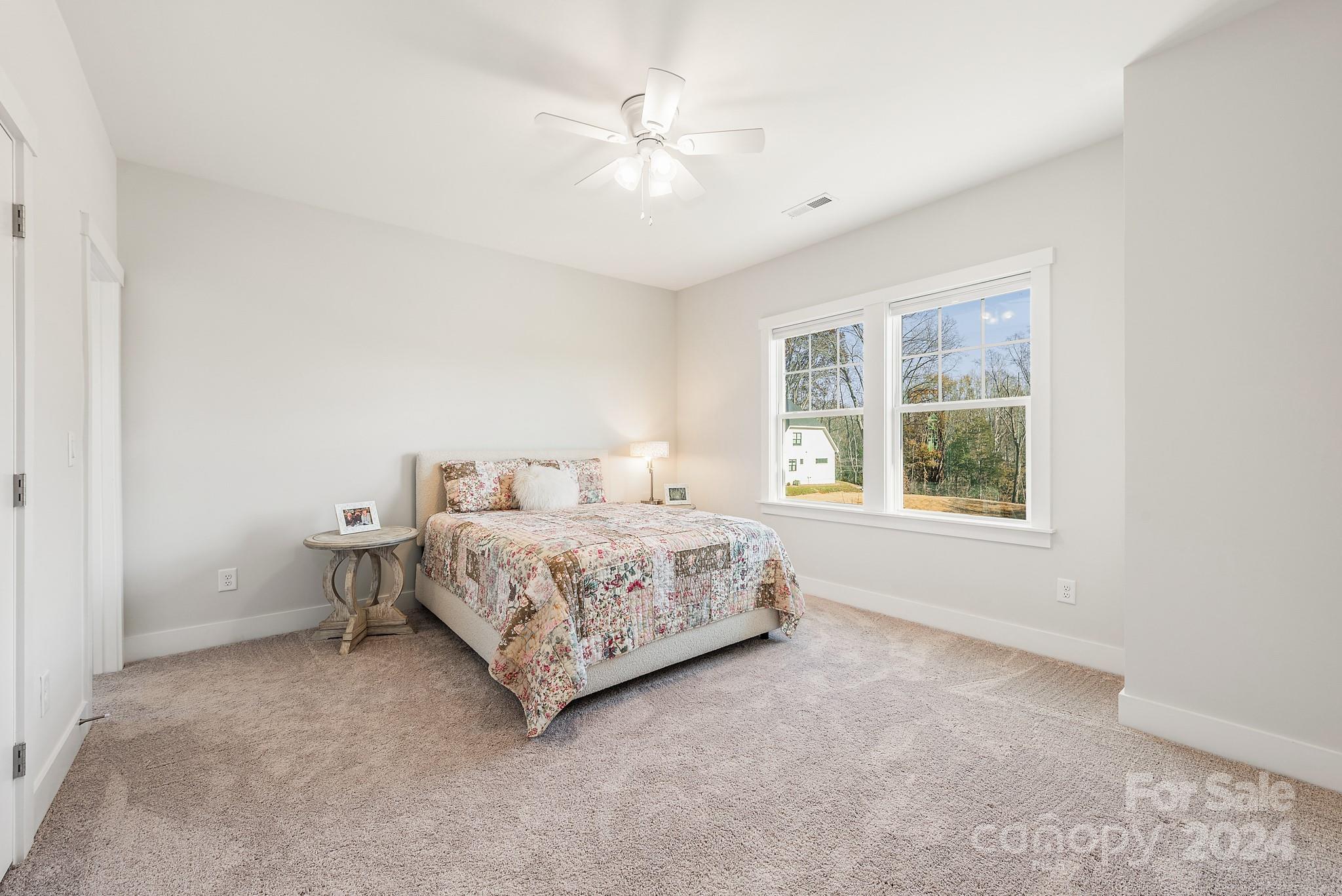 Hollins Grove - Residential