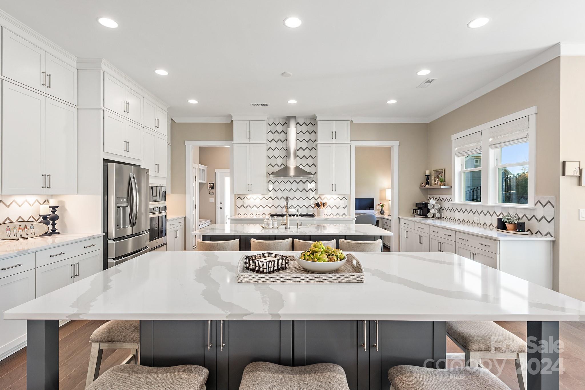 Hollins Grove - Residential