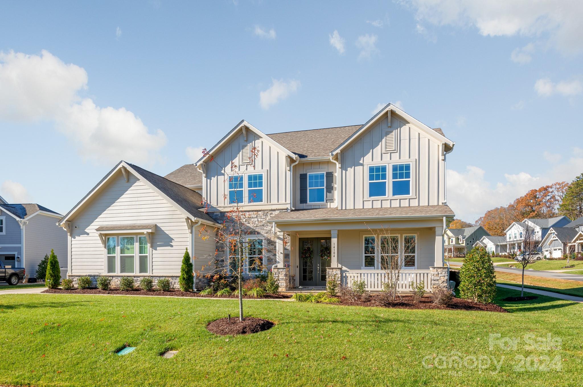 Hollins Grove - Residential