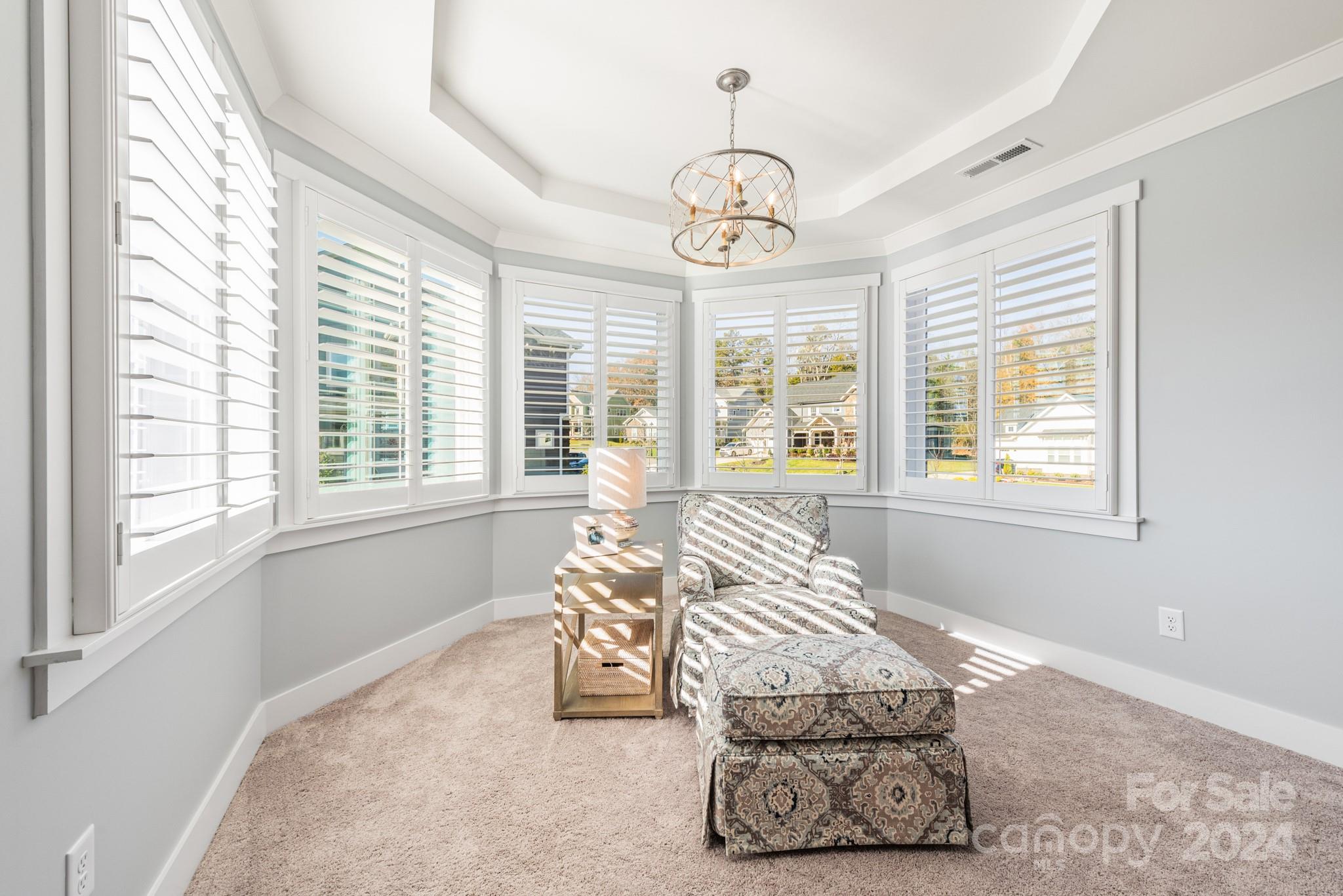 Hollins Grove - Residential