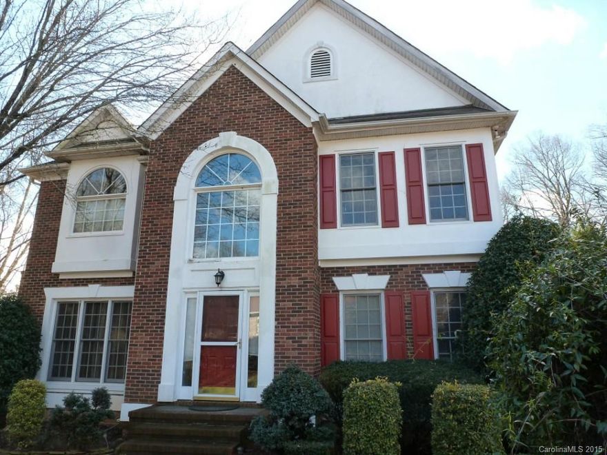 Don't miss the opportunity to own a 5 bedroom home with a basement, just minutes from Southpark, under $300k! Open floorplan is great for entertaining, with kitchen overlooking the main living room, as well as a pass through wet-bar to a second living space.  Basement would make a great play room or media room, with directed access to the huge back yard!