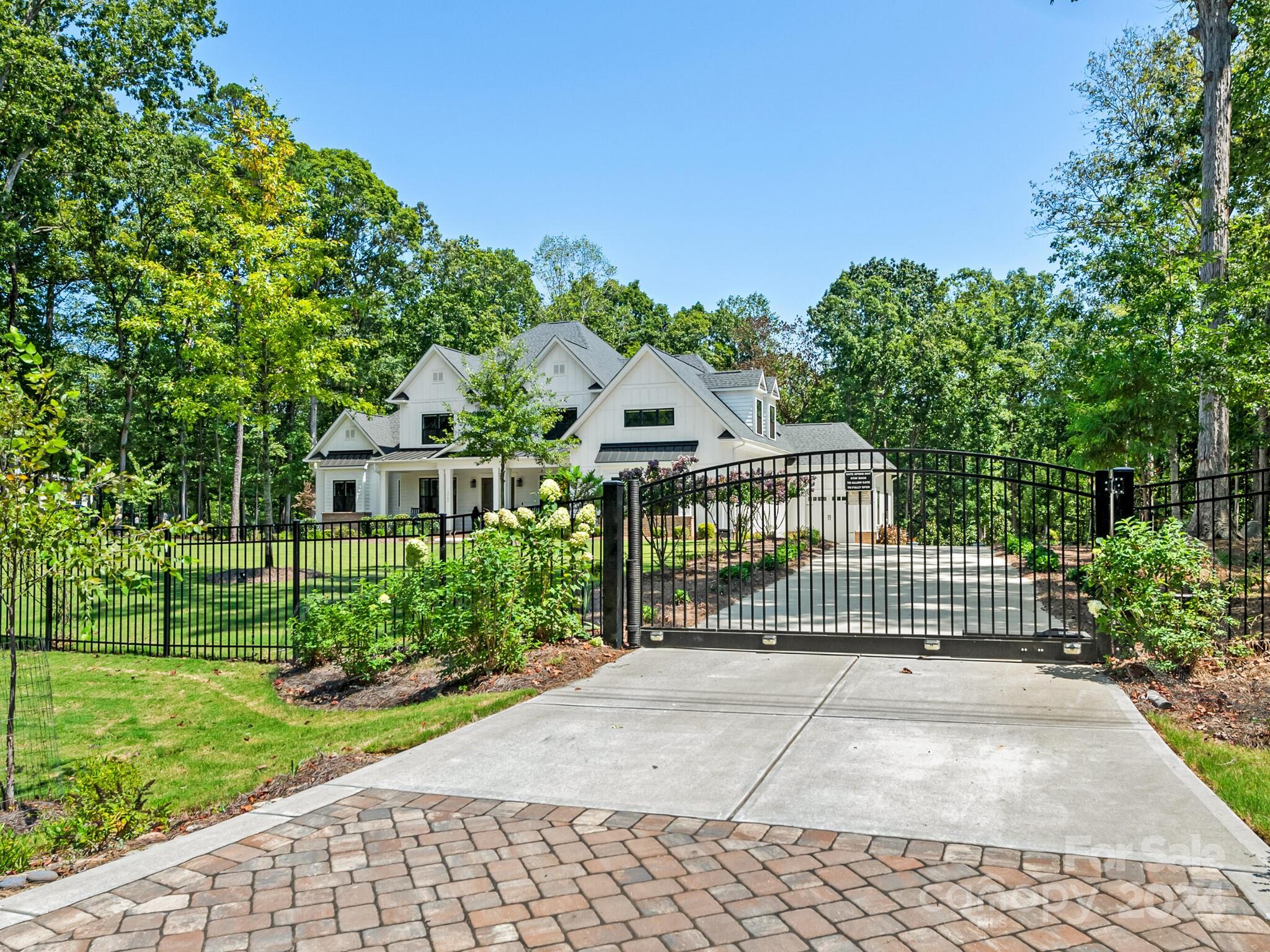 Providence Road Estates - Residential