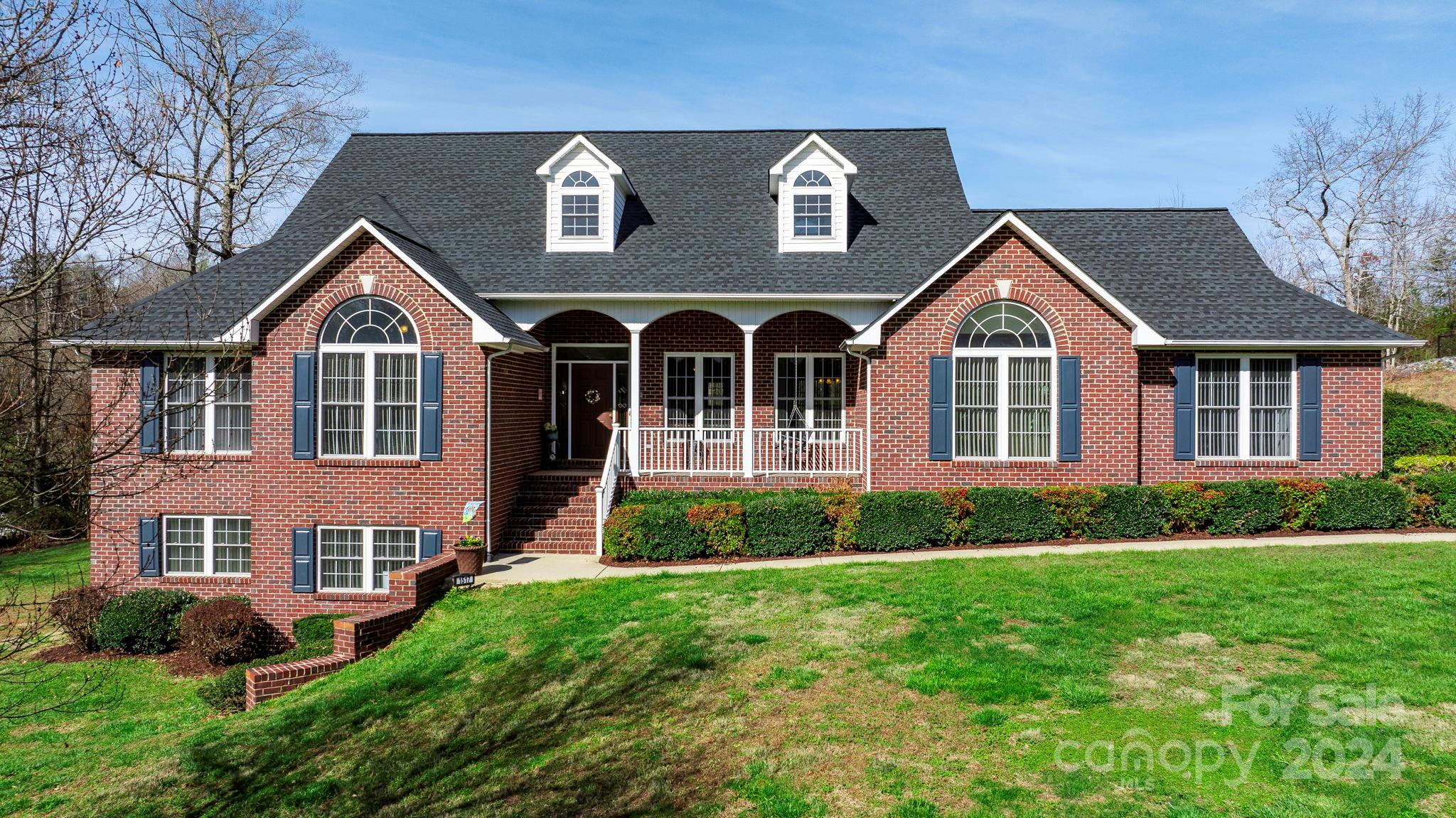Victorian Hills - Residential