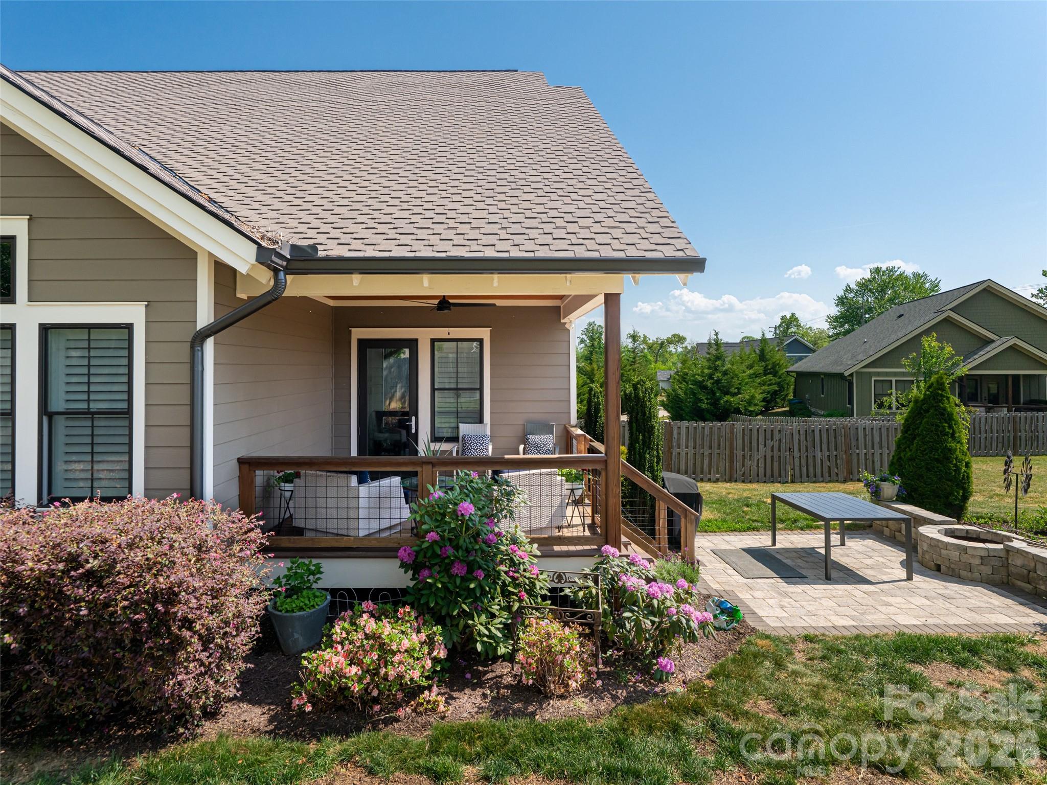 The Preserve at Avery's Creek - Residential
