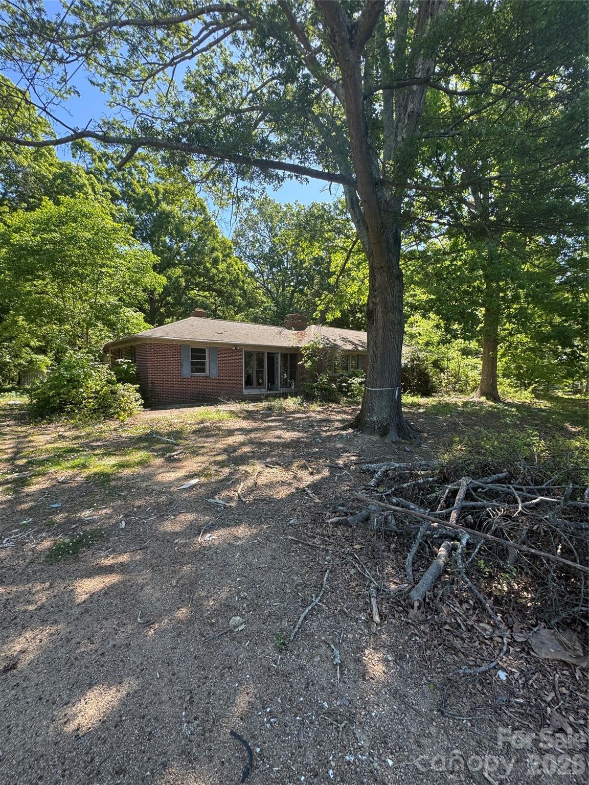 10900 Rozzelles Ferry Road