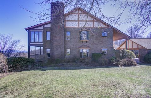 A home in Hendersonville