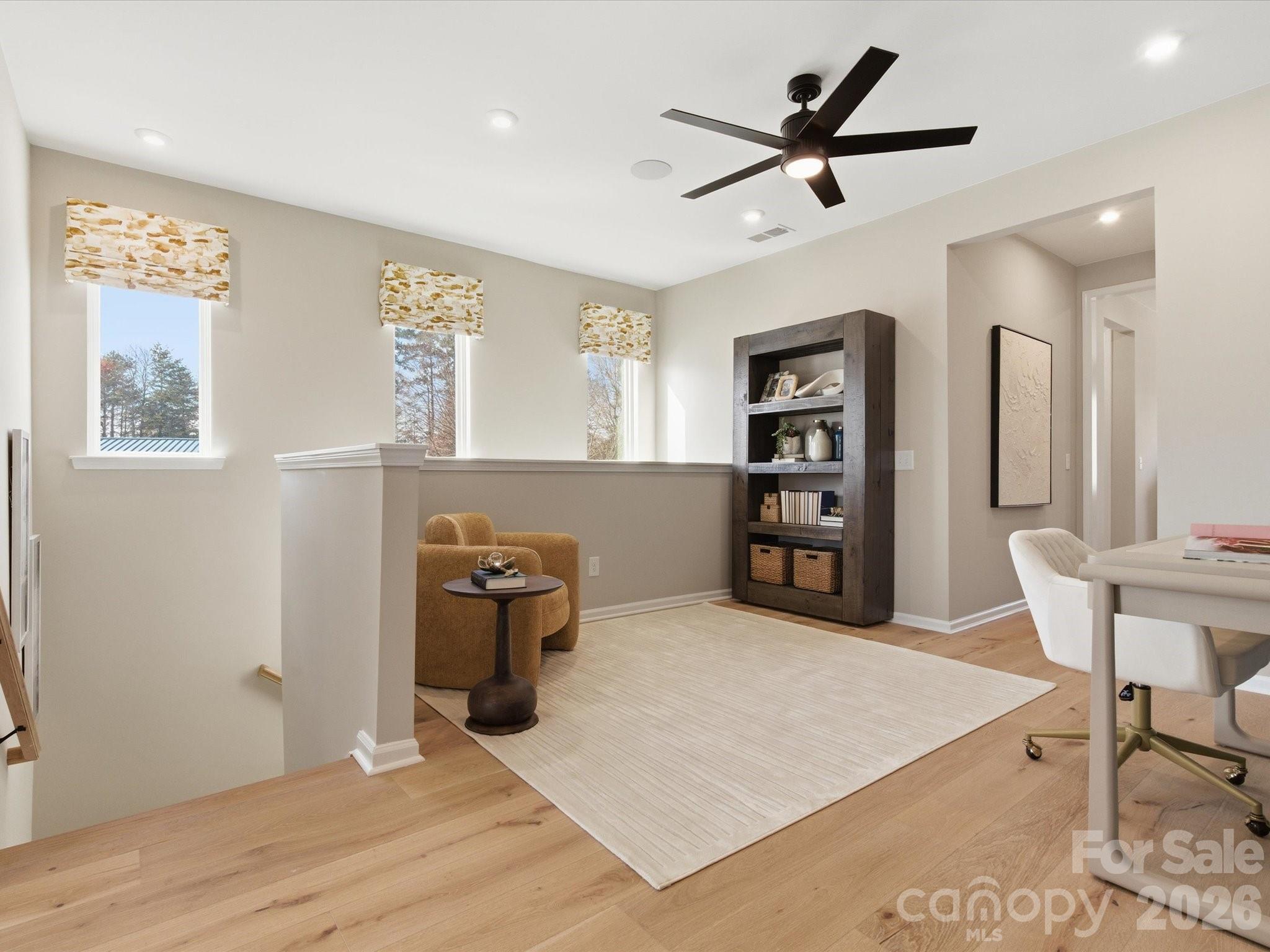 Ellis Townes - Residential