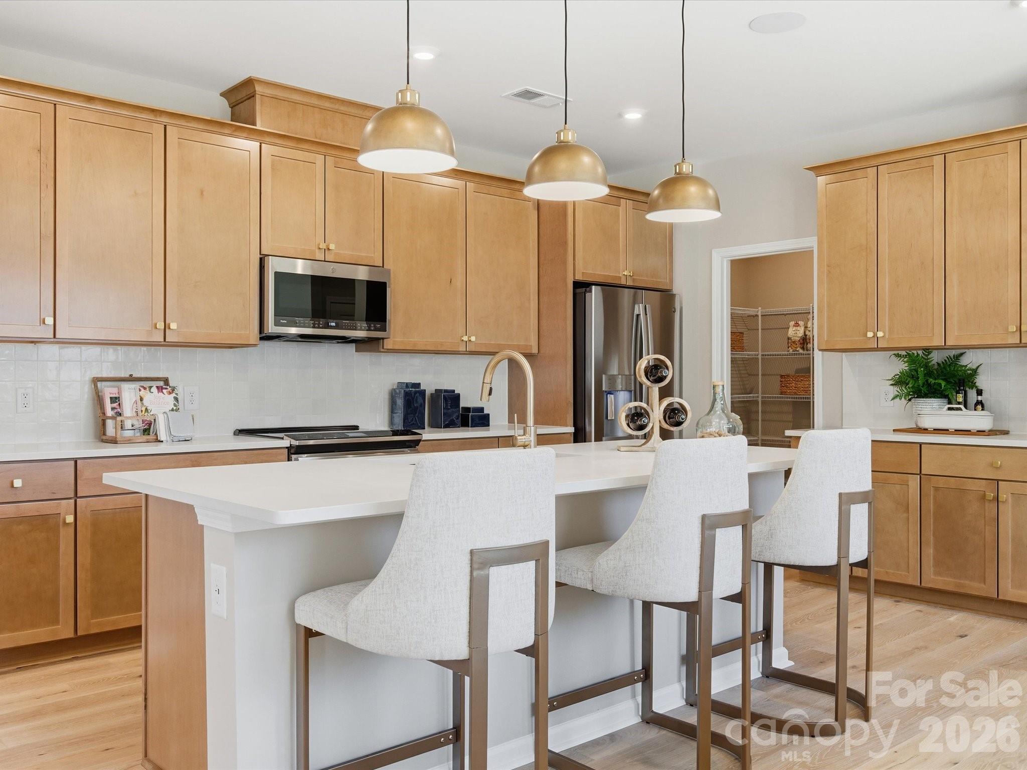 7141 Archimedes Lane