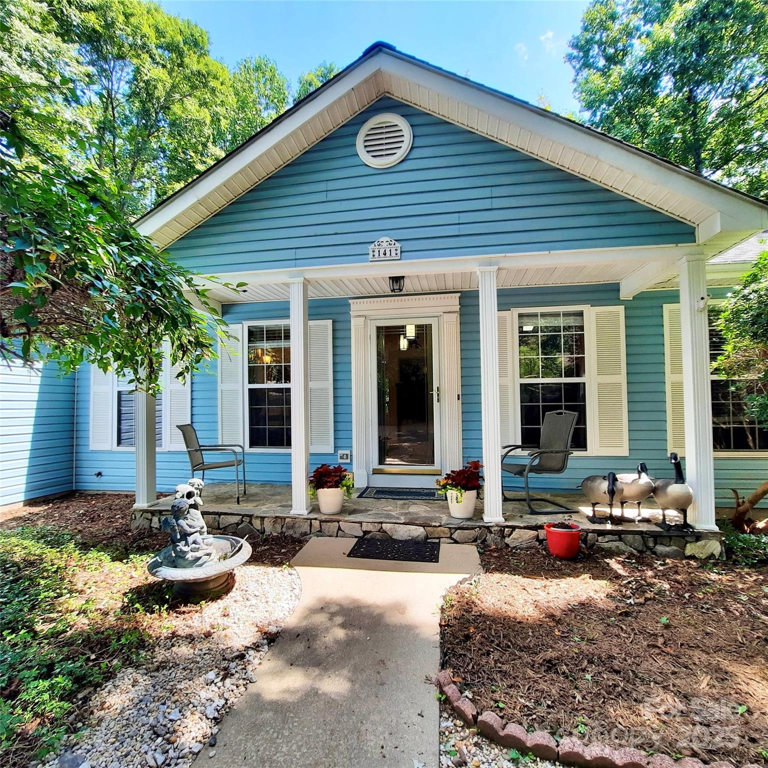 141 Foothills Drive