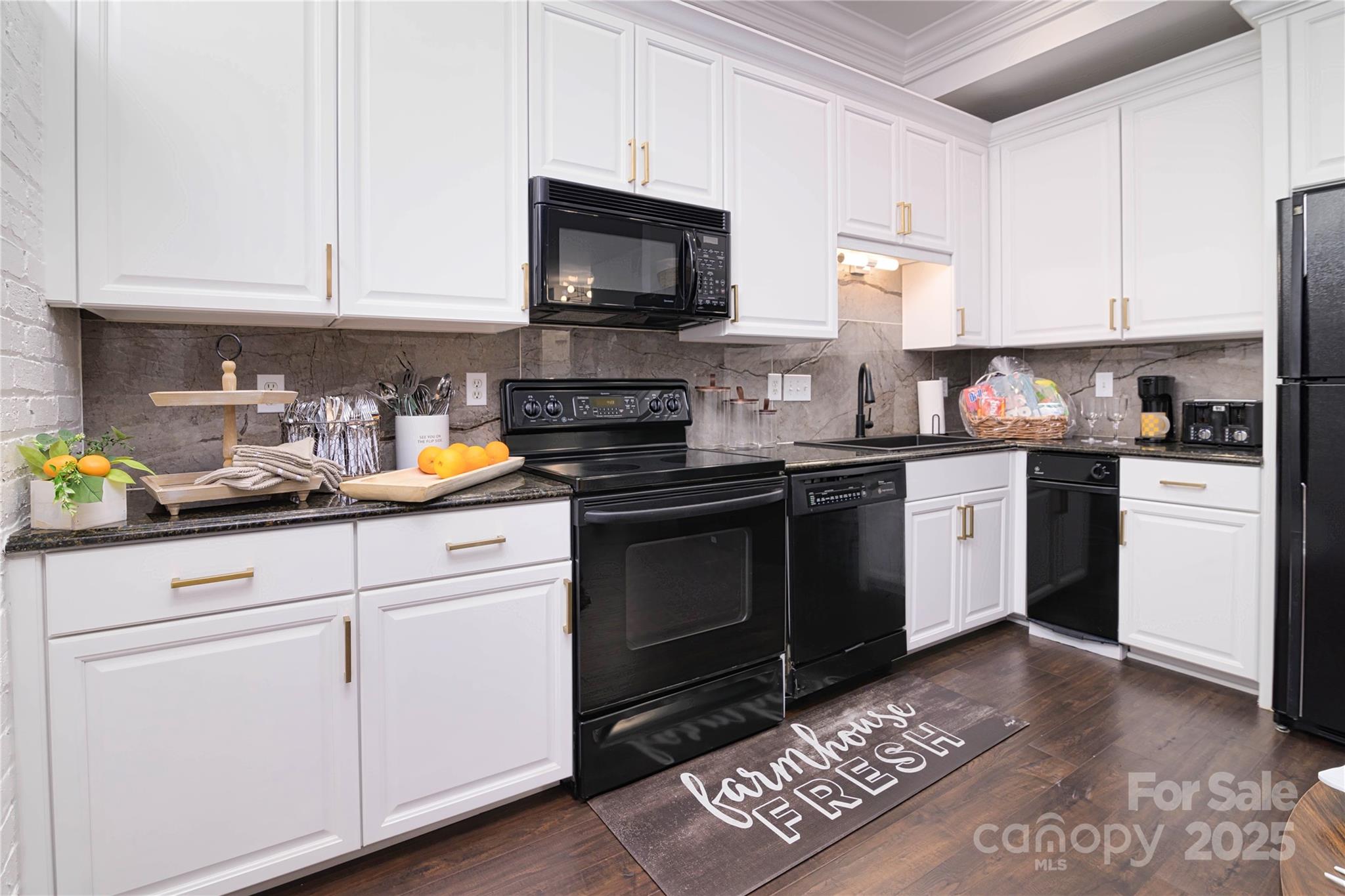 515 N Church Street 102