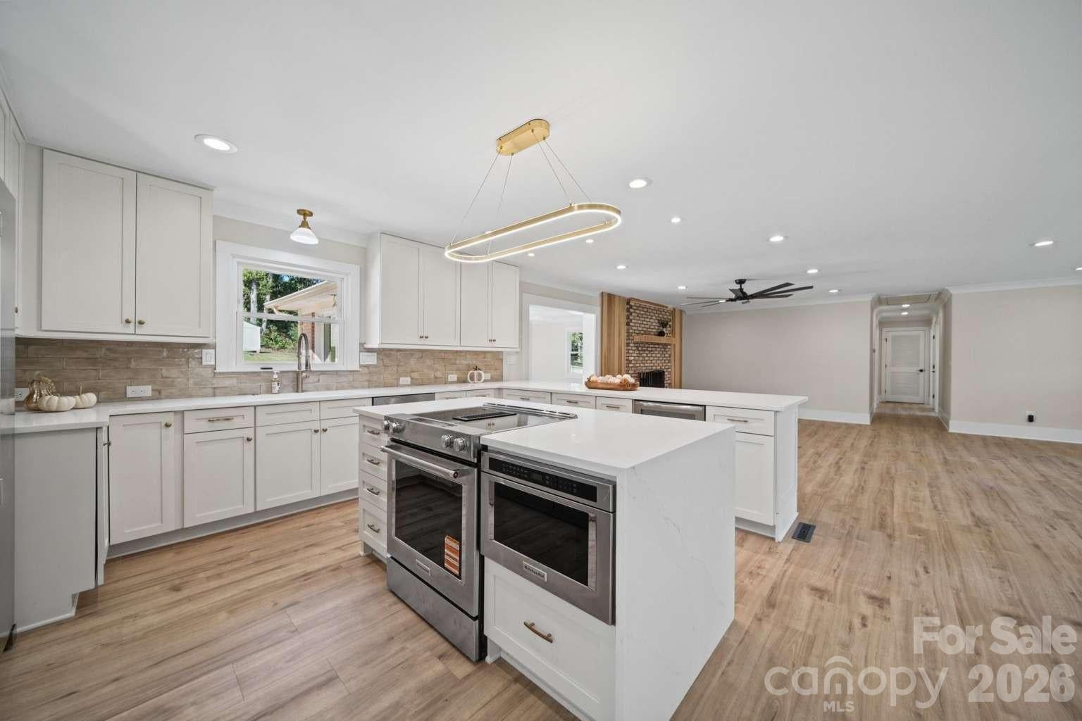 7301 Pine Lake Lane