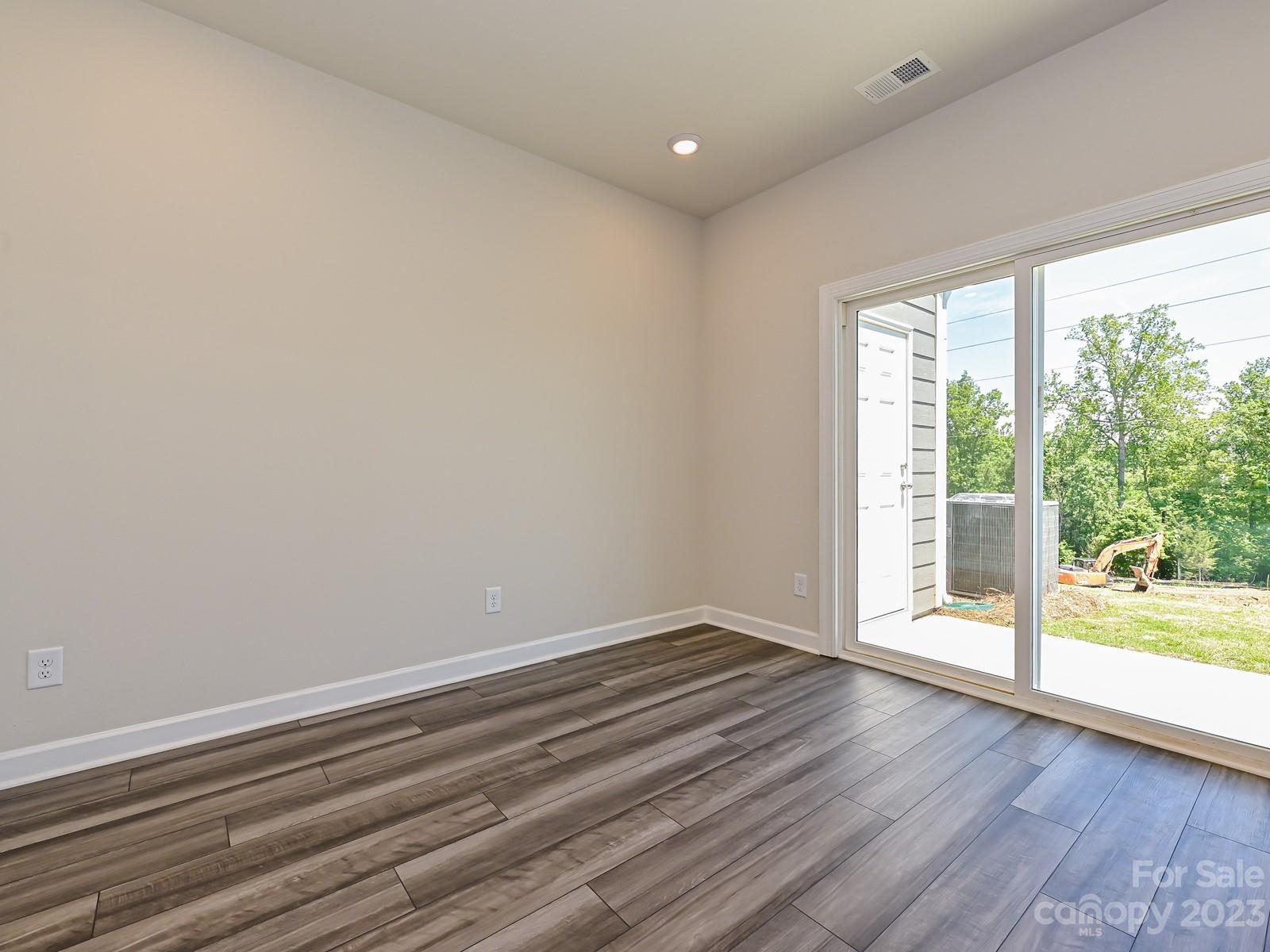 Georgetown Crossing - Residential