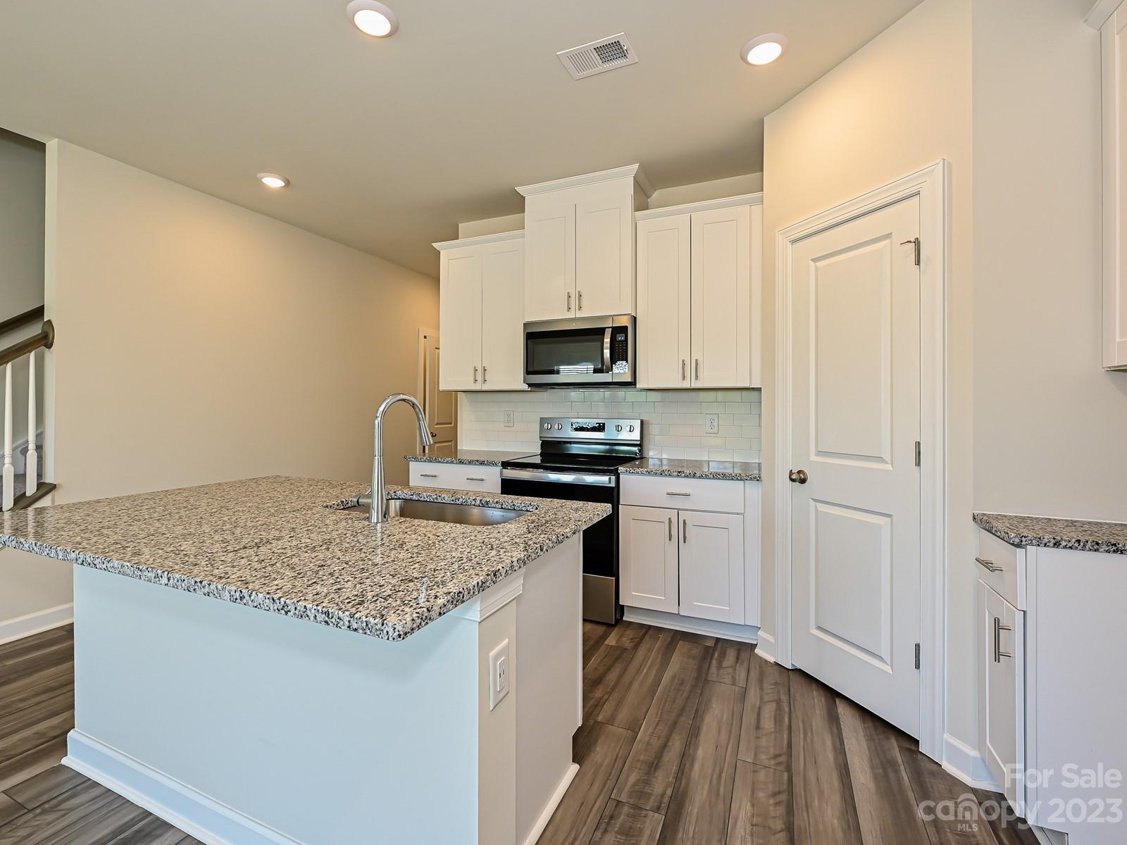 Georgetown Crossing - Residential