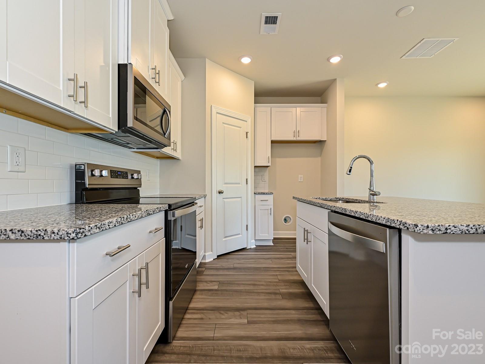 Georgetown Crossing - Residential