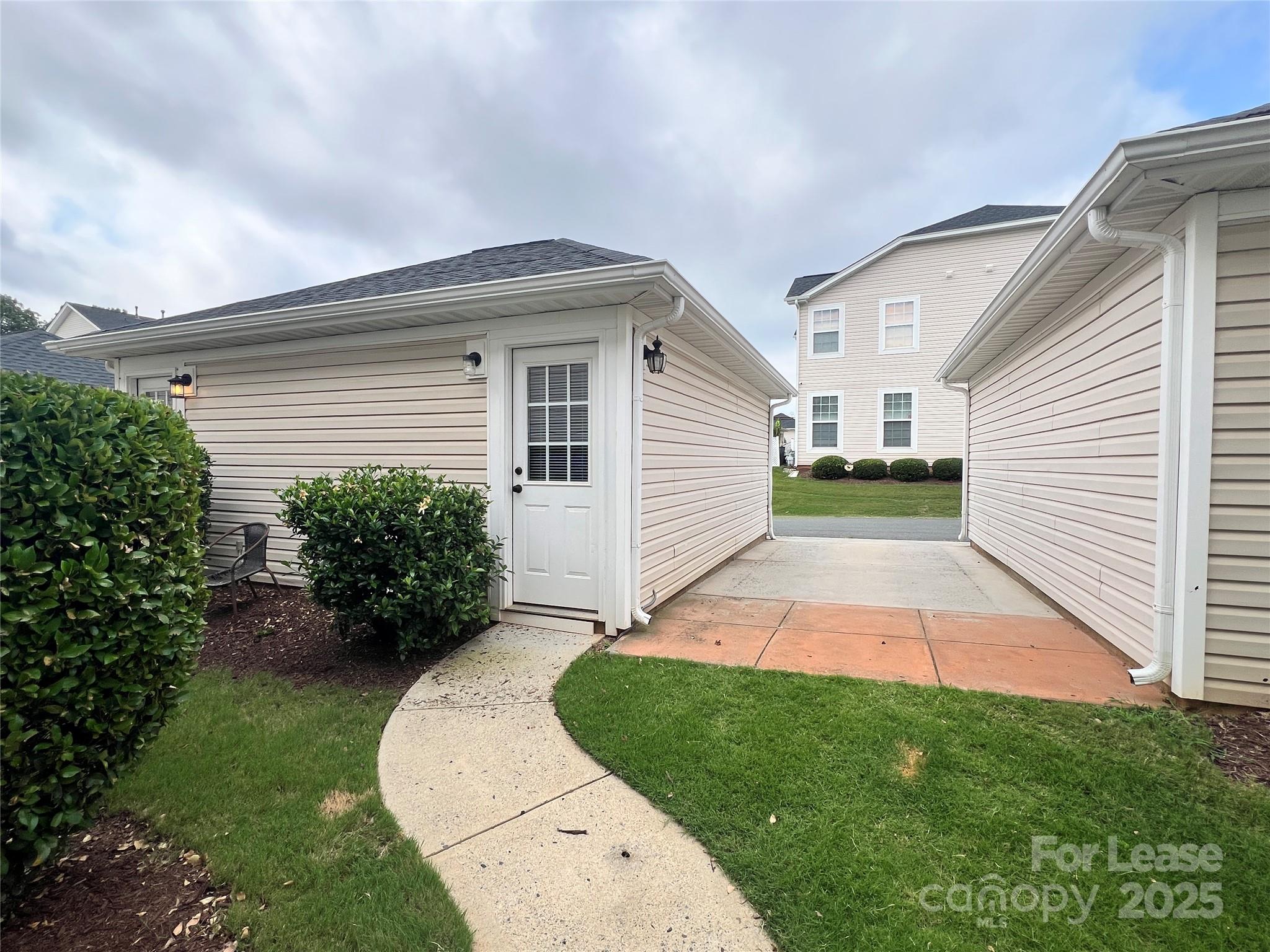 Waterlynn - Residential Lease