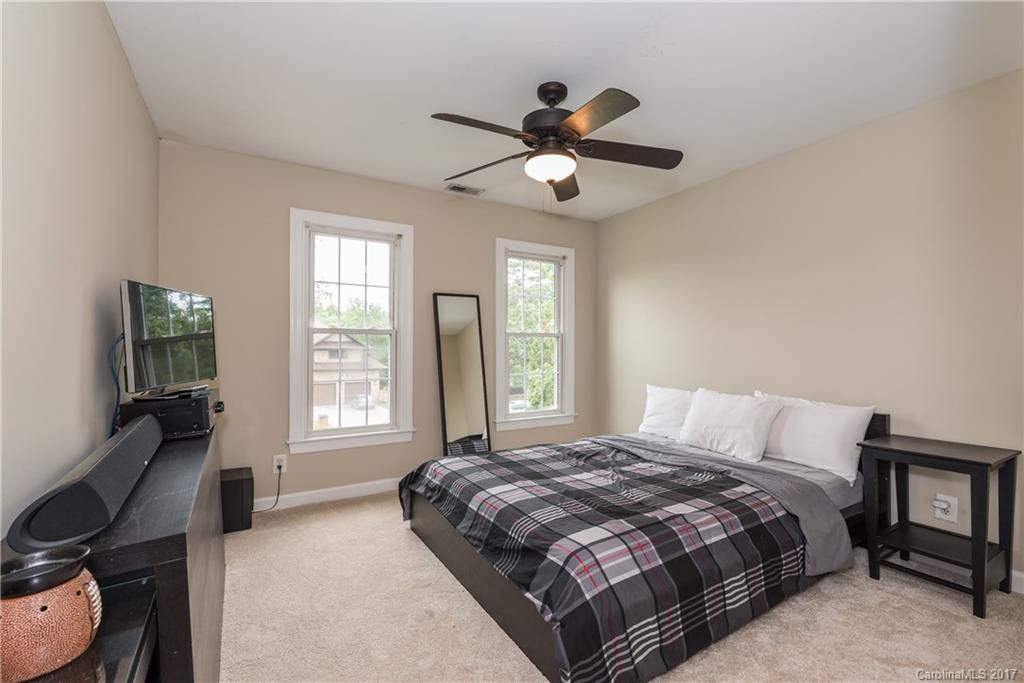 Lake Park - Residential