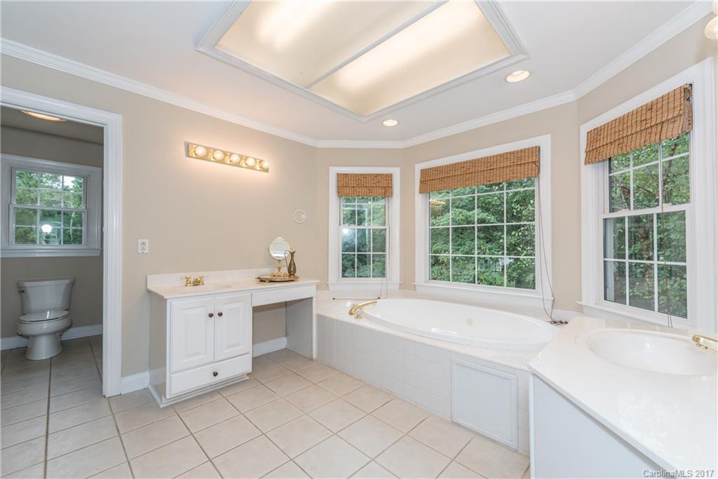 Lake Park - Residential