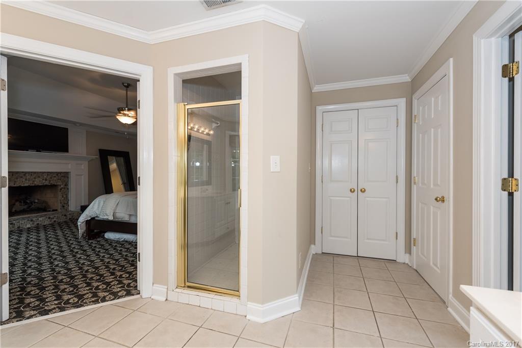 Lake Park - Residential