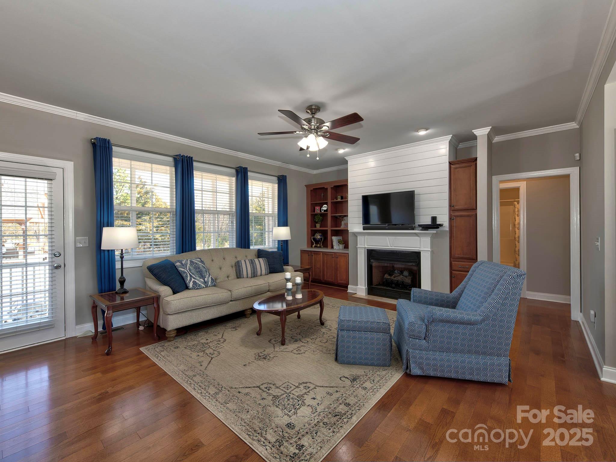 Stoneridge Lakes - Residential