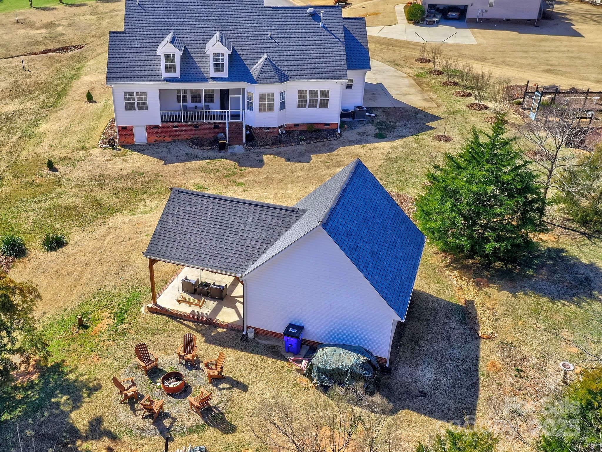 Stoneridge Lakes - Residential