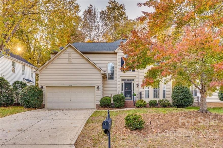 A triple threat home - the lowest priced home in highly desirable Somerset Community, conveniently located close to everything, and incredibly sought after & award-winning Marvin school district, this home truly has it all! Freshly painted, new carpet, and gleaming hardwoods throughout. Welcomed by a grand 2 story tall foyer, the main floor features formal living and dining rooms that you can also use for office or flex spaces. The magnificent 2 story family room is open to the kitchen, so it is perfect for entertaining! Upstairs, the spacious primary suite is oversized with tons of natural light. The large primary bathroom has a relaxing soaking tub, dual vanities, and walk in closet. There are 2 additional bedrooms and a full bathroom, and large laundry room upstairs. Outside, relax year-round in the screened-in porch, or sit on the open deck, both overlooking the private wooded backyard on this quiet, cul-de-sac street.