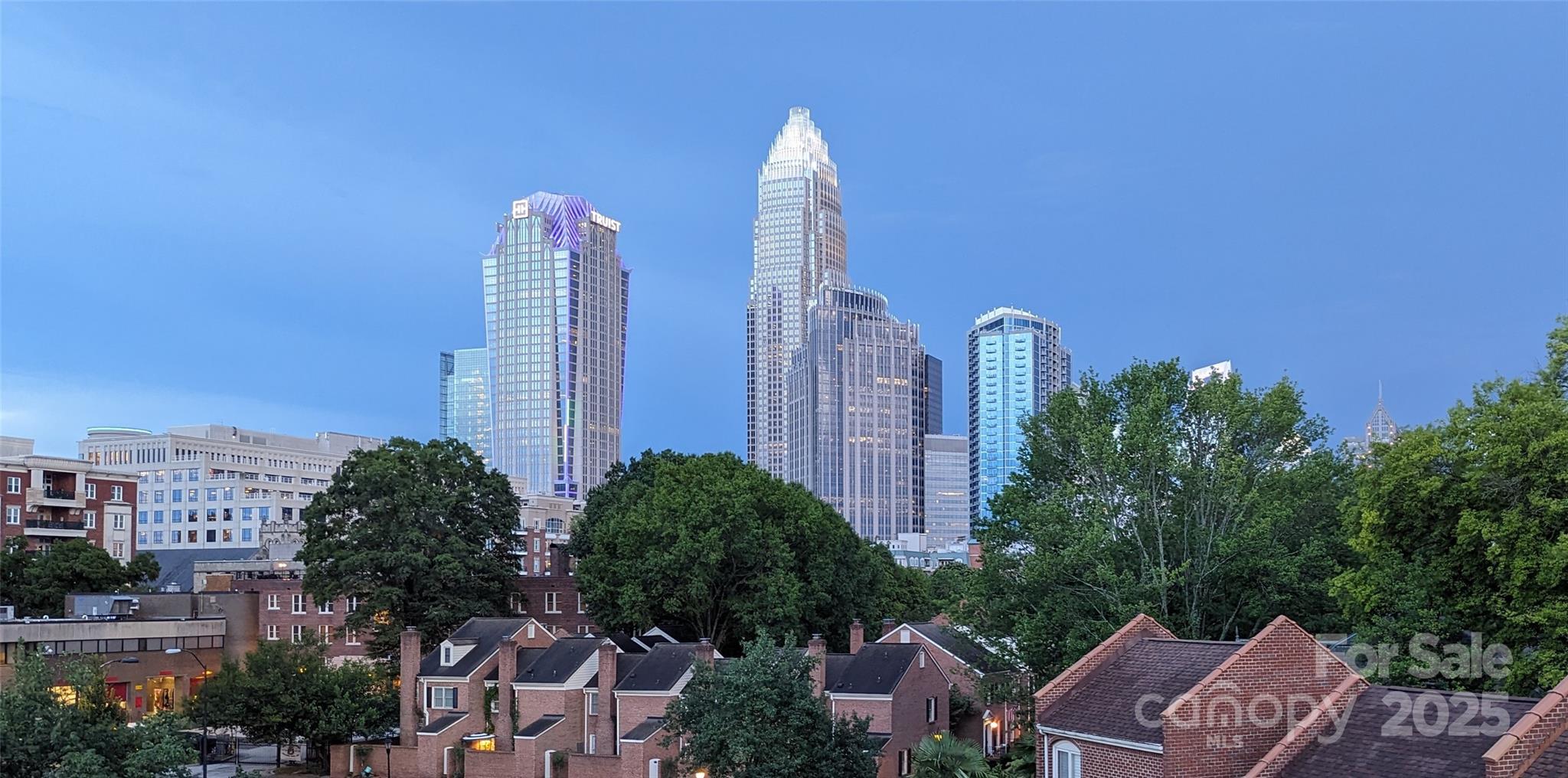 301 W 10th Street W