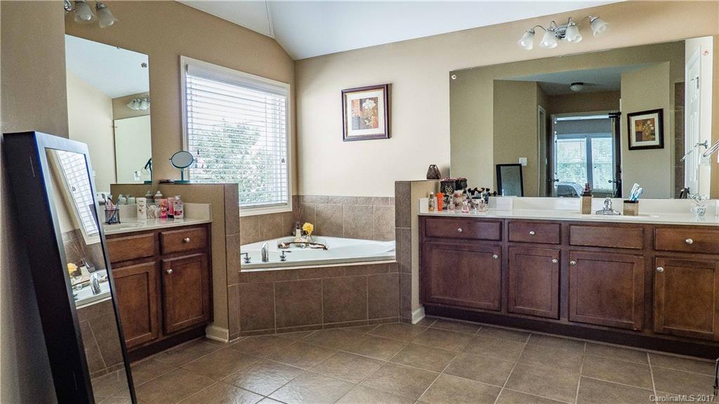 Moss Creek Village - Residential