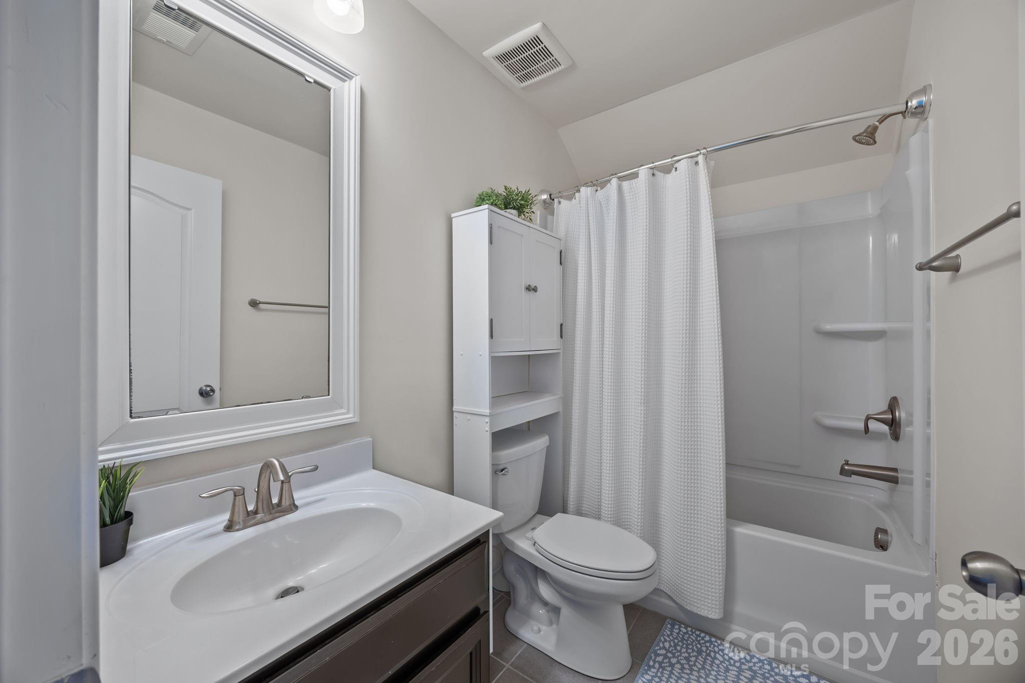 Waterford on the Rocky River - Residential