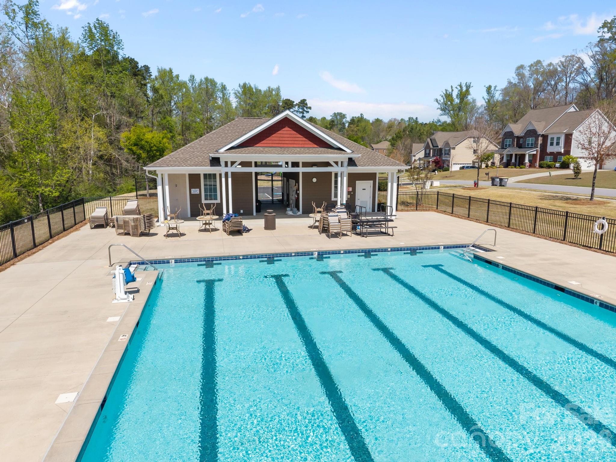 Waterford on the Rocky River - Residential
