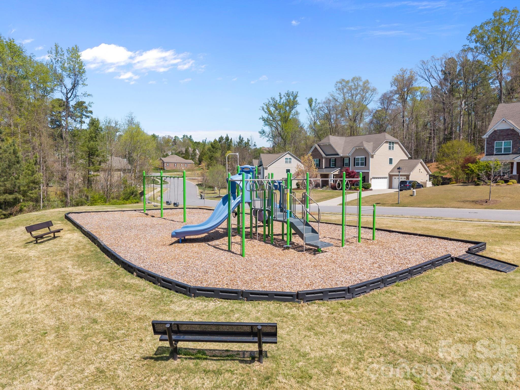 Waterford on the Rocky River - Residential