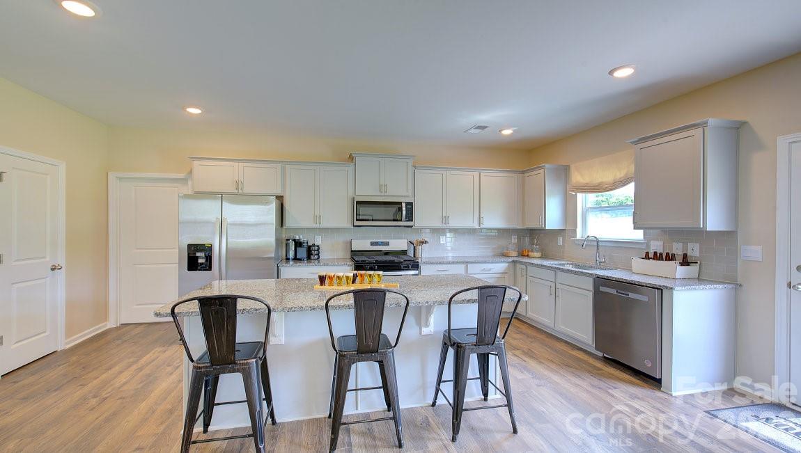 210 Hyder Ridge Road