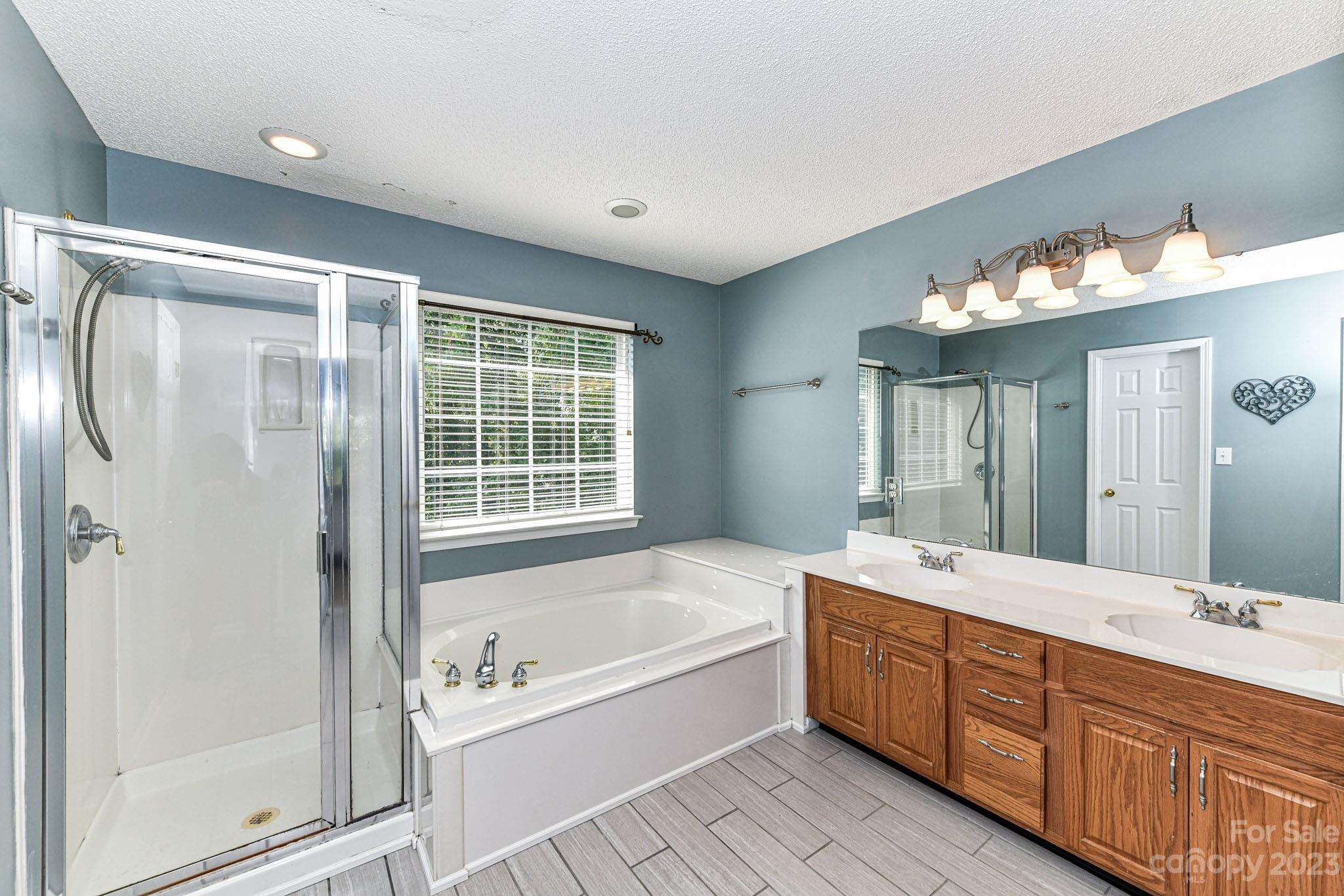 Highland Creek - Residential