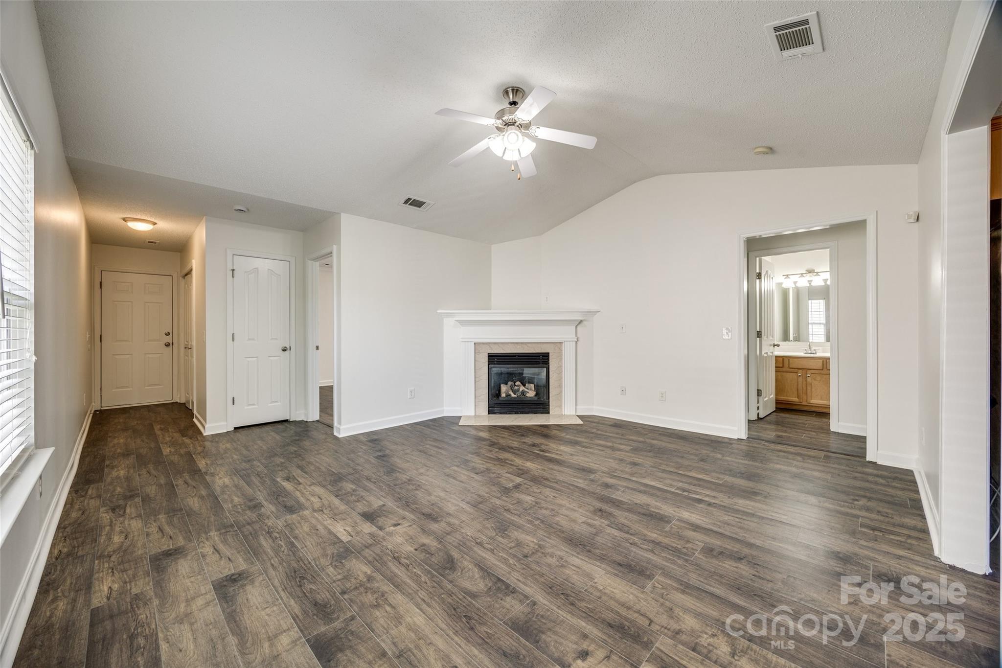1526 Tuckers Glenn Drive