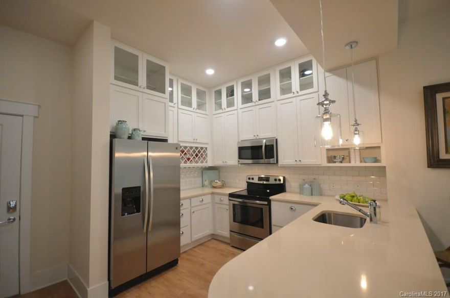 Holly Crest is an apartment village characterized by attention to detail & intentional, custom design centered around four distinct entertainment plazas. Each home features the best in technology & immaculate finishes-glass front shaker cabinetry w/built-in wine racks, ceiling fans, plank flooring, quartz countertops, oversized showers, open kitchens, huge windows & massive closets.  Amenities include a spa w/sauna, expansive fitness center, golf simulator, gaming lawn, pet park, pool & more!