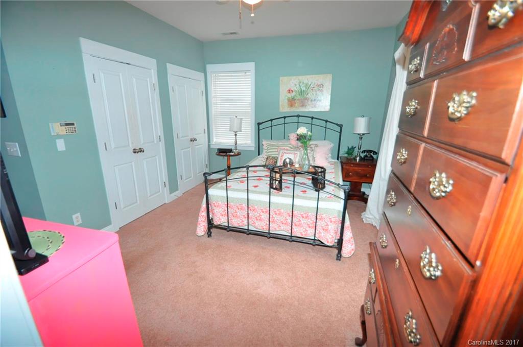 Ballantyne Meadows - Residential