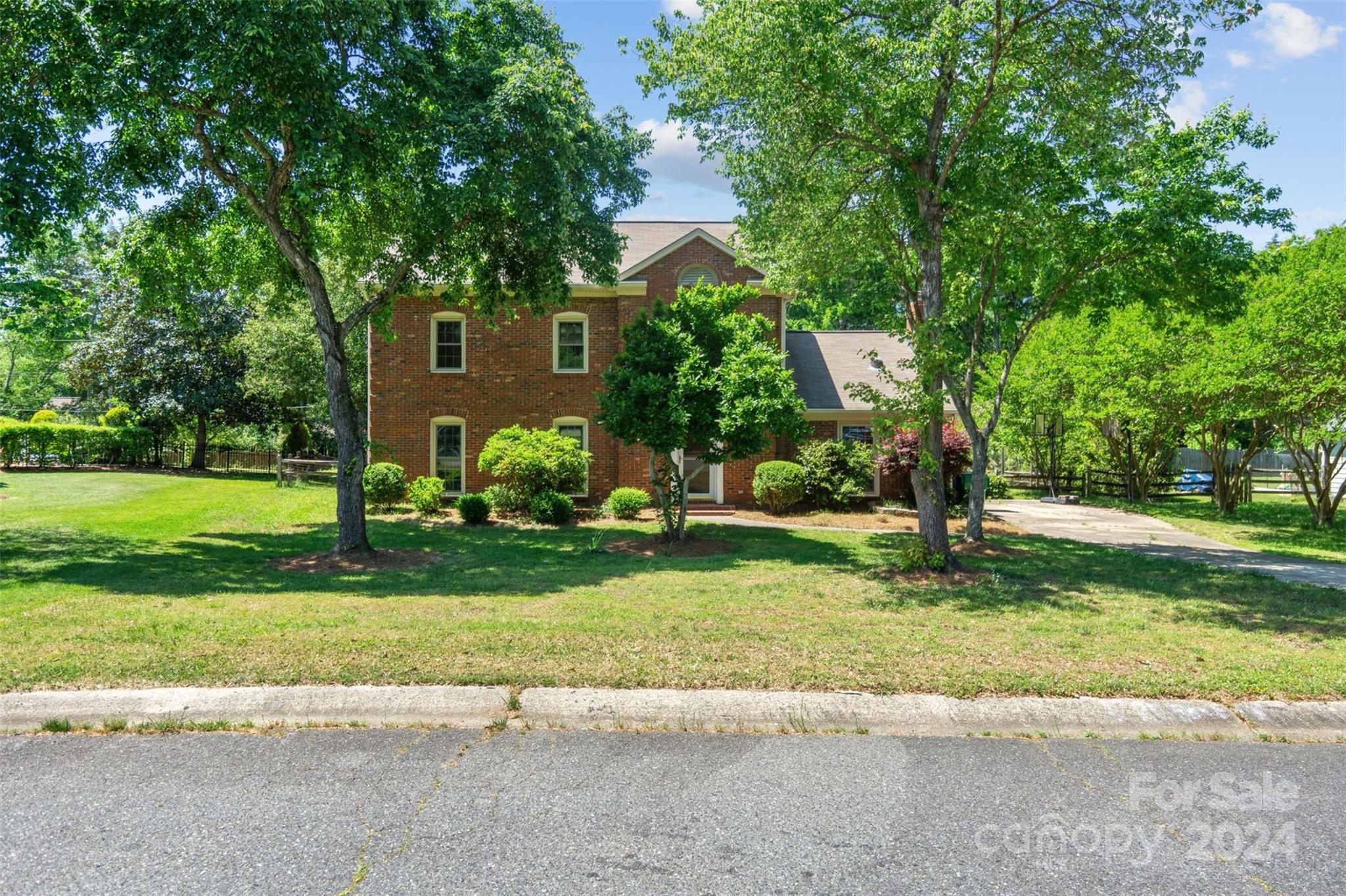 Wessex Square - Residential