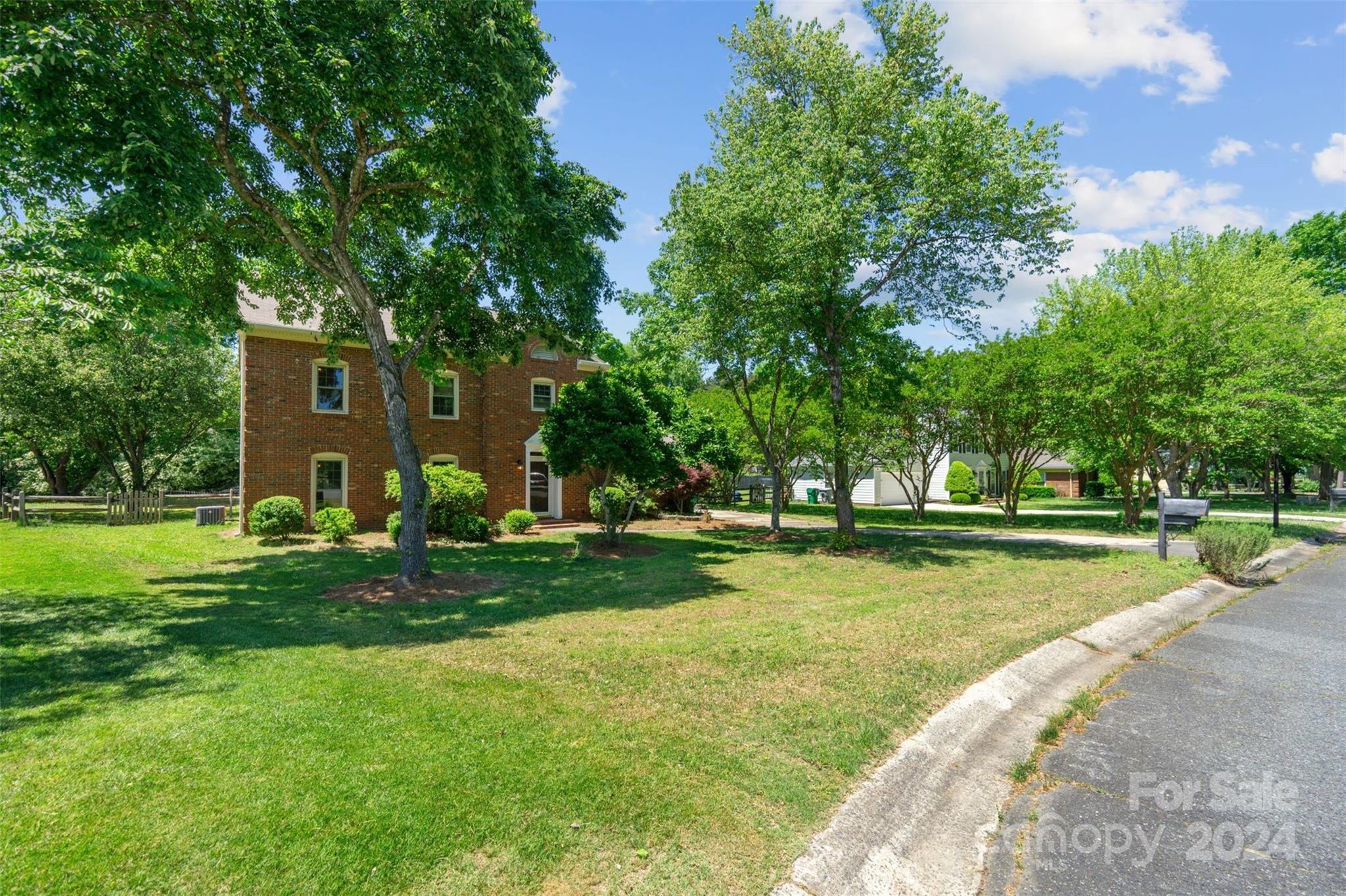 Wessex Square - Residential
