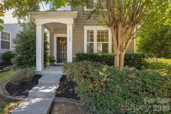 13102 HEATH GROVE DR, HUNTERSVILLE, NC 28078 - Image a373dbbd9dd4db044868b1bd043c729c/1540860802