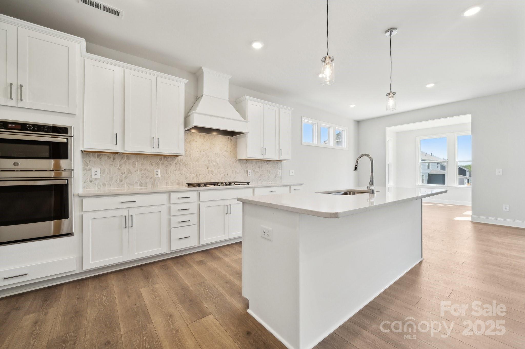 The Estates at Sugar Creek - Residential