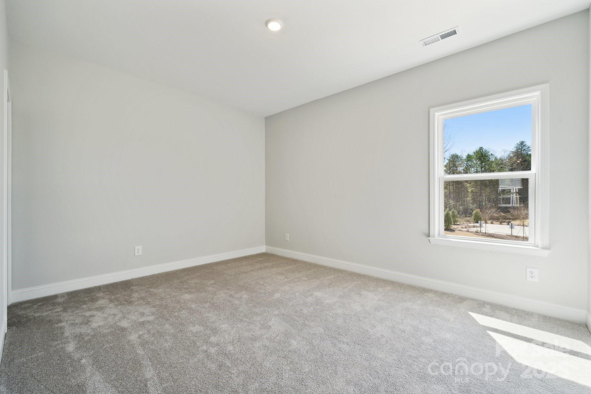 The Estates at Sugar Creek - Residential